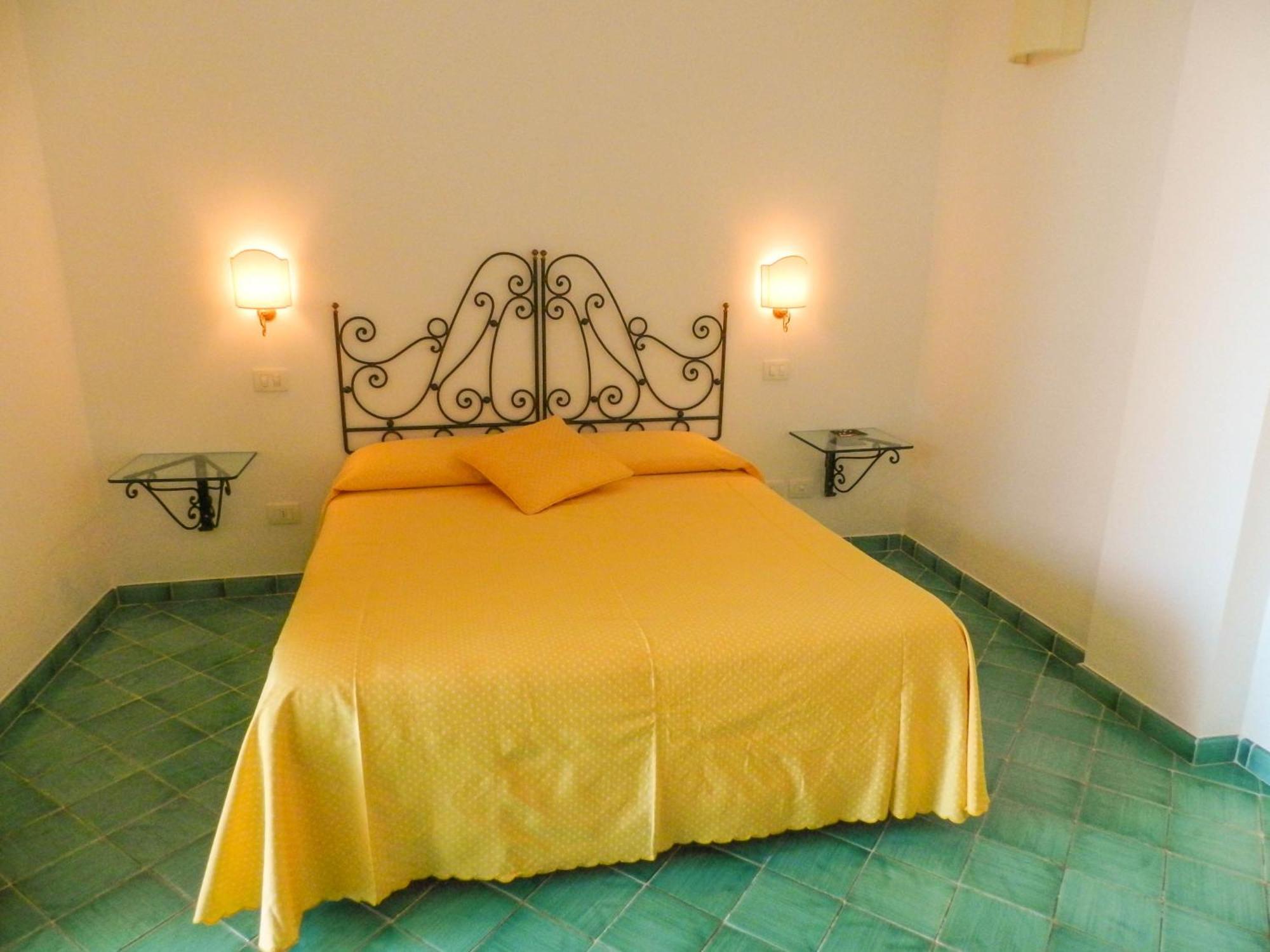 Bacio Del Sole B&B Positano Zewnętrze zdjęcie